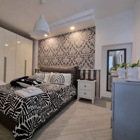 Home Santa Chiara Marigliano Kültér fotó